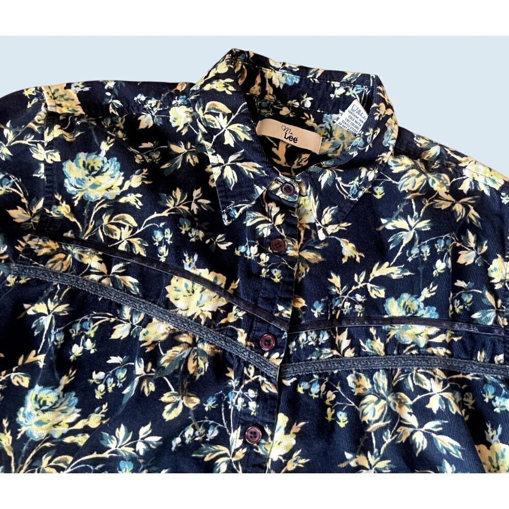 Vintage Ms. LEE 80s / 90s Corduroy Floral Button Down Western Top Shirt Blouse S